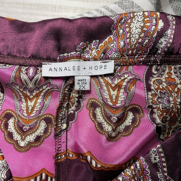 Annalee+Hope Women’s purple Paisley style flowy Skirt in size 2X - Picture 7 of 8